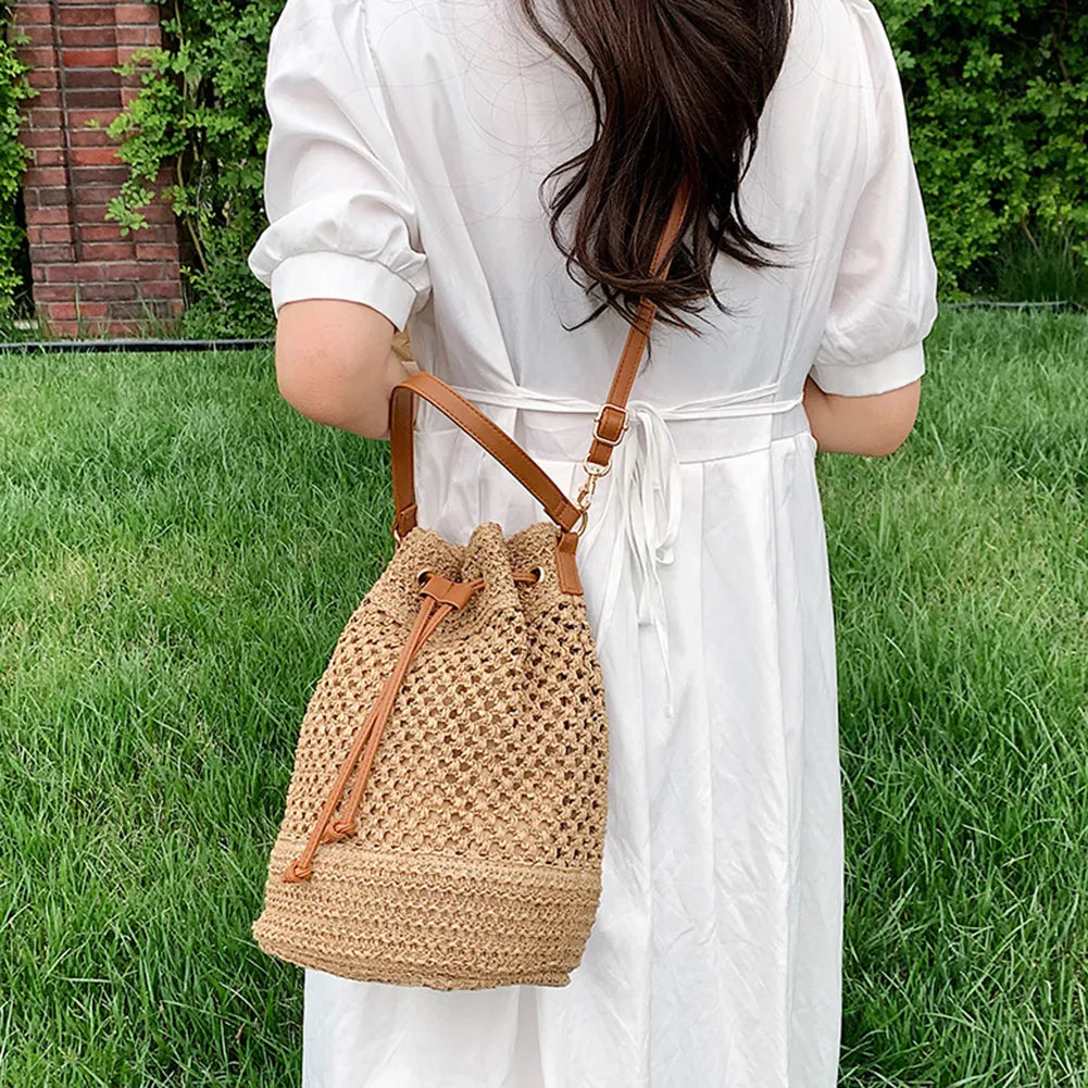 Summer Drawstring Straw Shoulder Bag