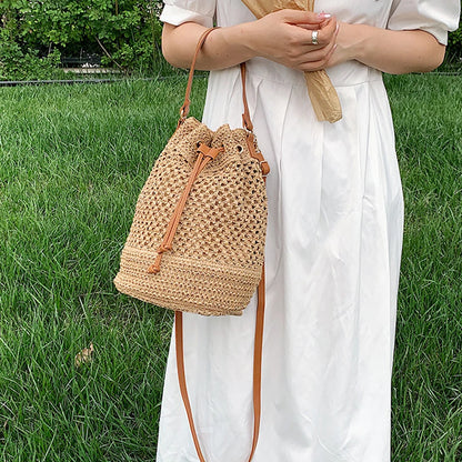 Summer Drawstring Straw Shoulder Bag